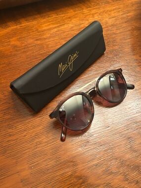 Maui Jim sunny days sunglasses